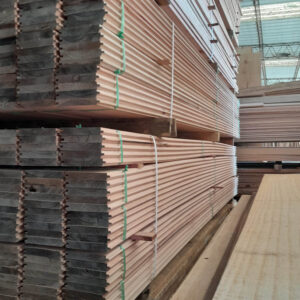 Pisos de Eucaliptus Clear